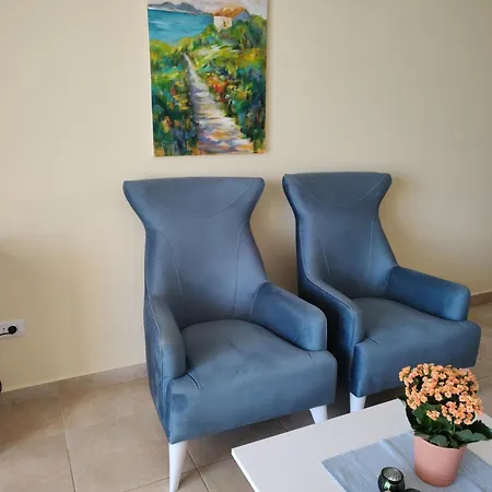 Apartment Oliva Lozica