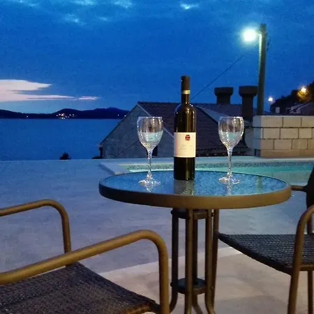 Oliva Lozica Apartman