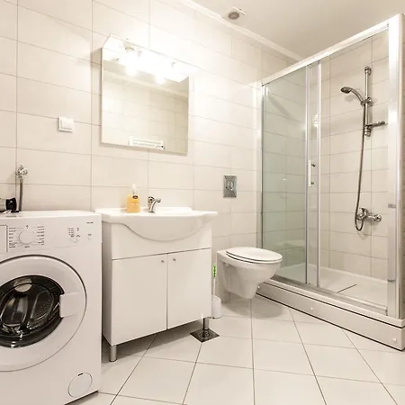Oliva Lozica Apartment *