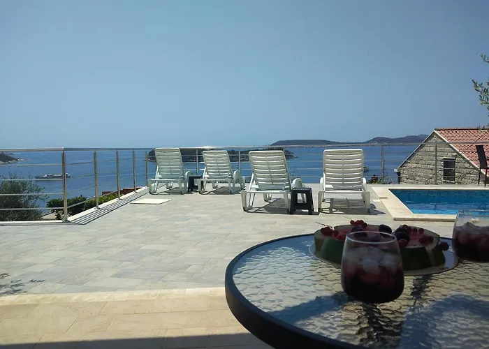 Oliva Lozica Apartamento *