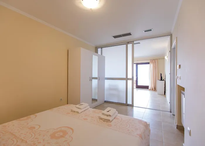 Apartamento Oliva Lozica *