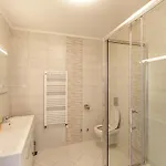 Oliva Lozica دوبروفينك